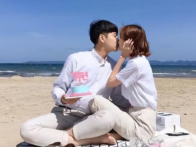 给女朋友超甜留言短句