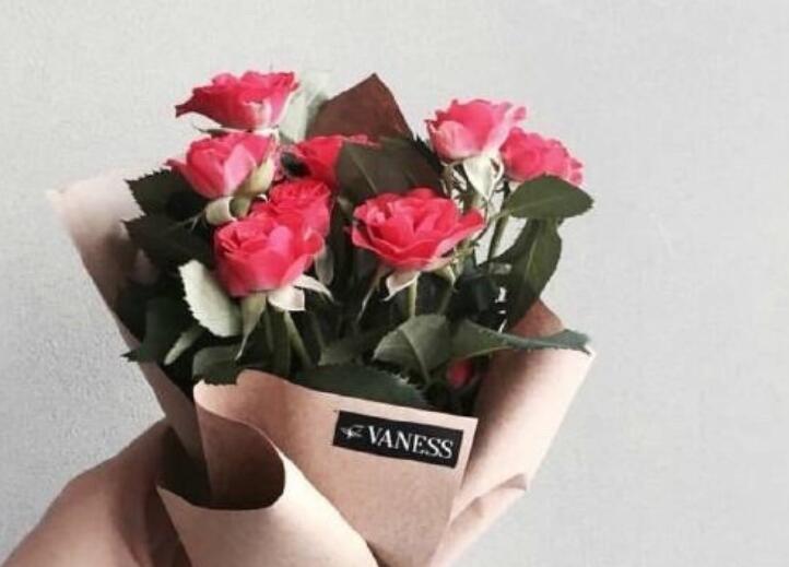 让情人感动到哭的话语