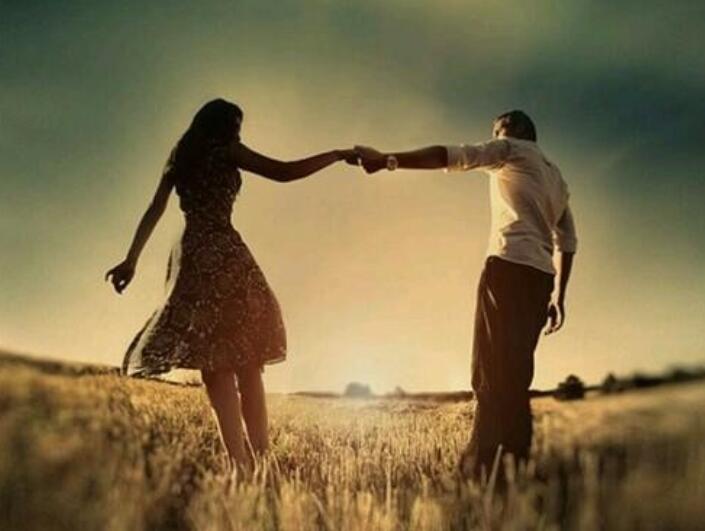 感情输给了现实的句子文案