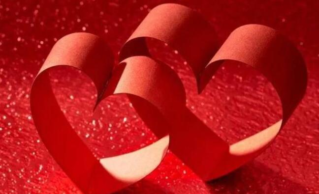 给情侣的祝福语短句