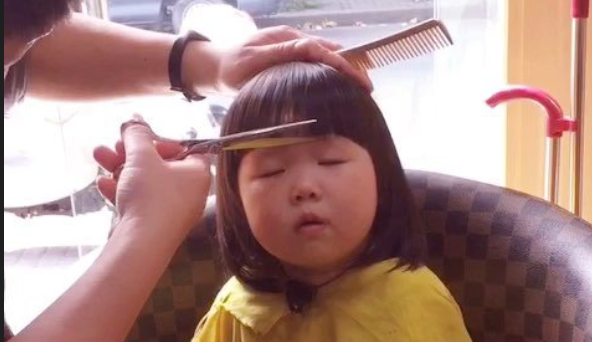 剪完头发高大上的朋友圈