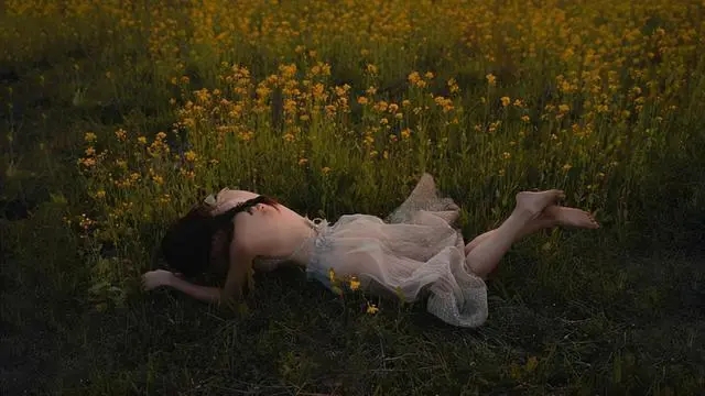 高冷深奥的句子文案简短