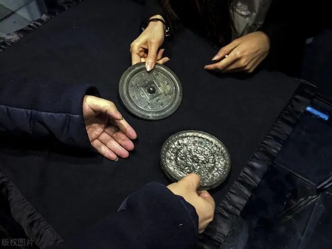 古董的经典句子文案