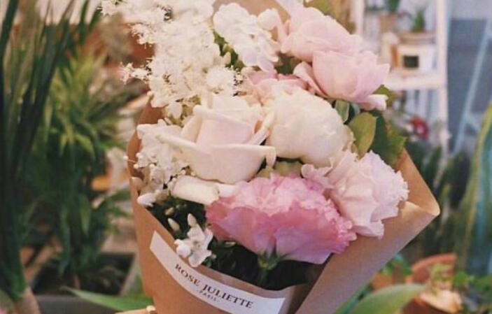 做快乐女人的唯美句子文案