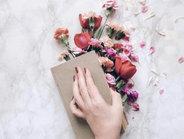 唯美的句子文案女生