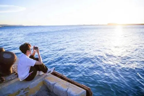 文艺赞美爱豆的句子文案