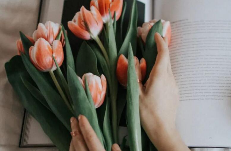 感谢朋友圈点赞的幽默一句话