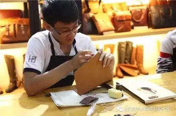 简短回馈新老顾客话语