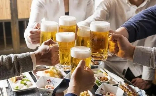 喝酒让对方看到心疼的句子文案