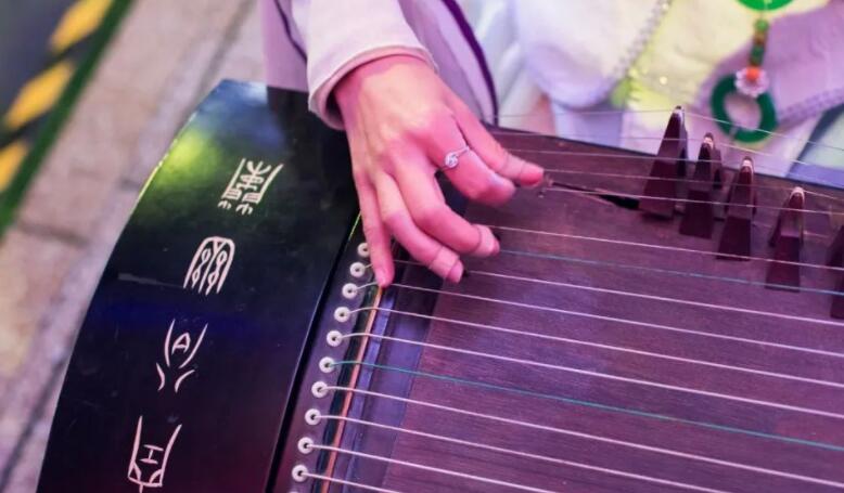 最美的爱情诗句文案