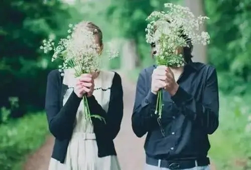 文艺的夸人句子文案