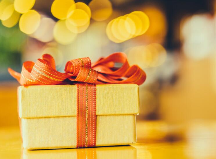 19岁生日祝福语简短男生