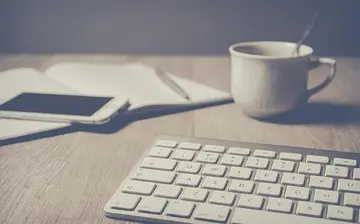 发说说的英文句子文案霸气