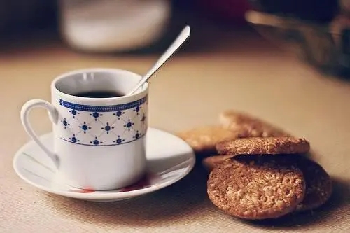 适合中午发的朋友圈