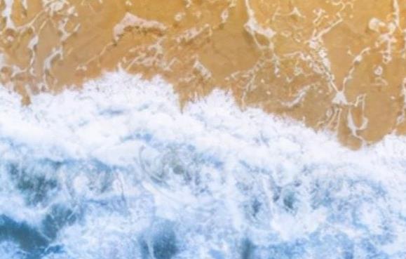 被爱人背叛的伤感句子文案