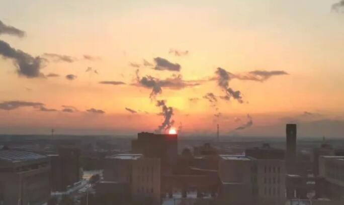 圈子干净三观正的文案