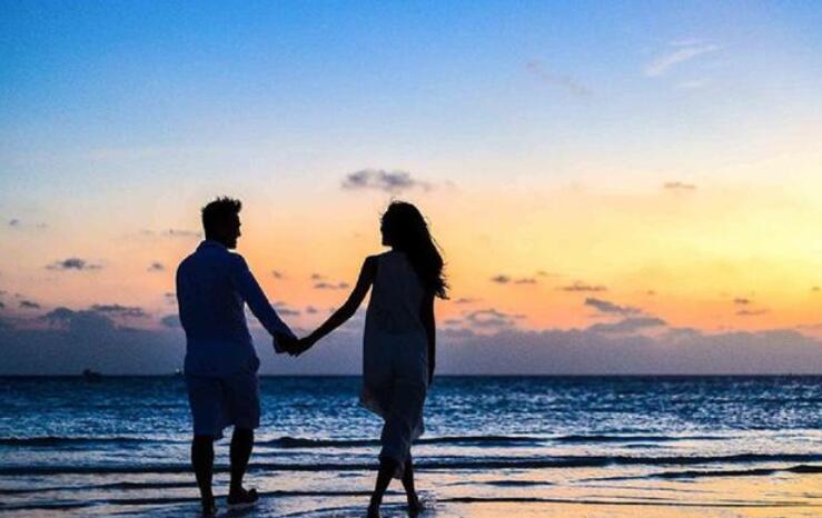 夫妻之间有矛盾朋友圈怎么发