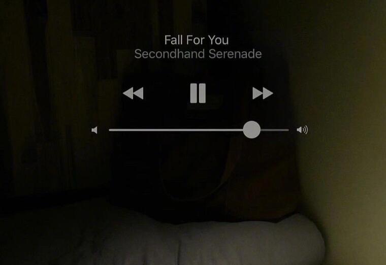 失眠图片朋友圈心情