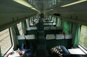 坐绿皮火车的感受说说文案