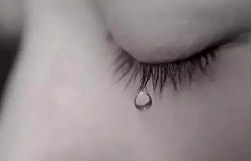 伤感心碎的句子文案