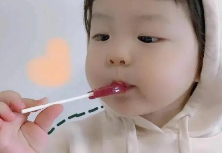 两个孩子一起长大的说说文案