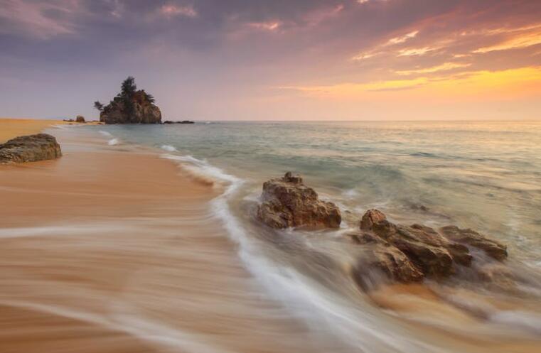 和爱人一起看海心情说说文案