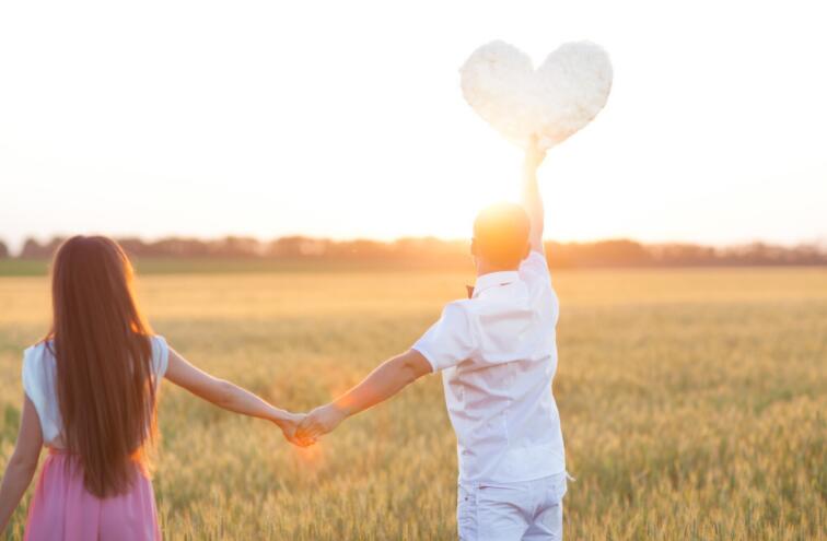 给恋人的最温暖的情话文案