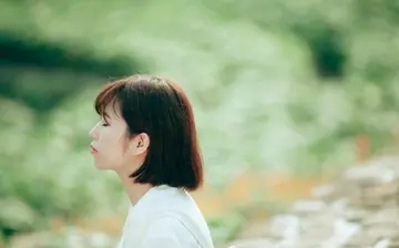 继续剪短发说说文案