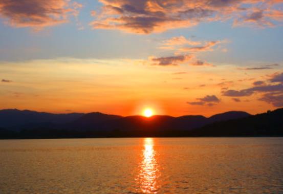 描写9月份唯美的句子文案