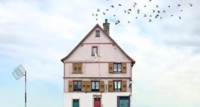 表达现在的人比较现实的句子文案