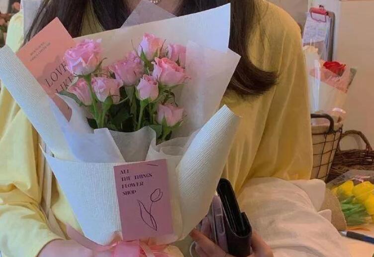 不辜负青春的诗句文案