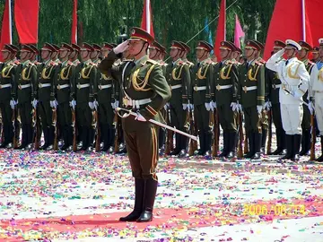 送给军人的新年祝福语