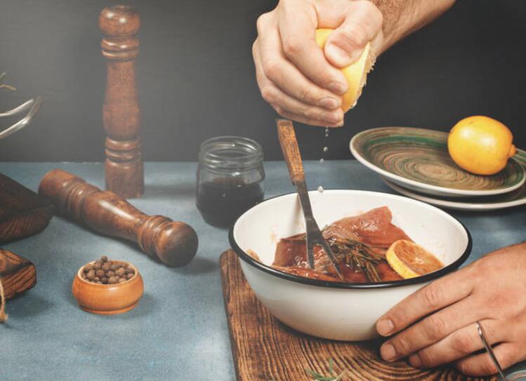 女人下厨房的幽默说说文案