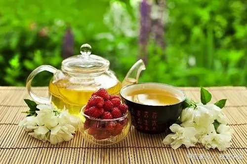 女人对自己养生的说说文案