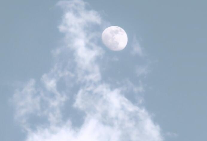 2024伤感句子文案大全