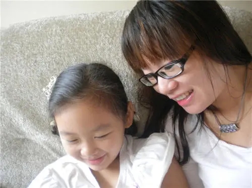 形容娘俩好温馨的诗词