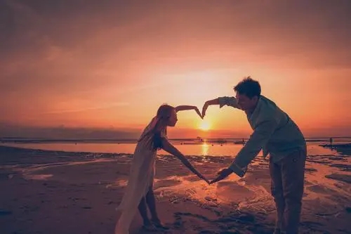 独特的官宣文案