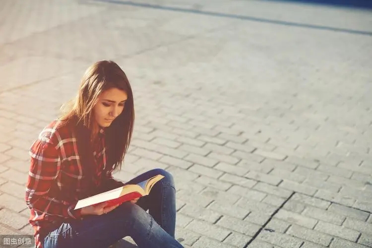 女人有深度有涵养的句子文案