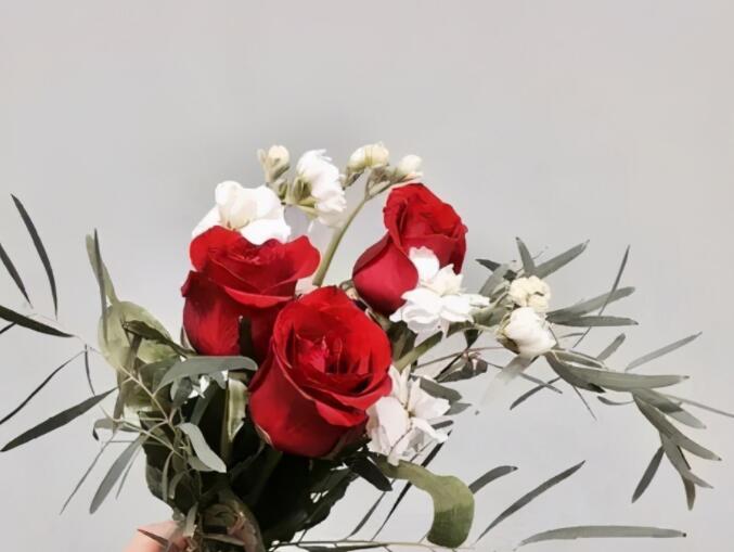 发朋友圈给一个人表白