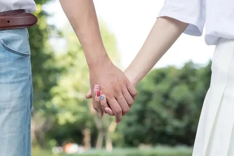 甜蜜唯美短句八个字