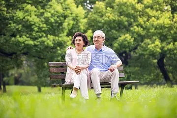 两个孩子相互陪伴语句文案