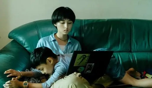 姐夸弟的句子文案简短