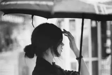 人心冷漠的句子文案