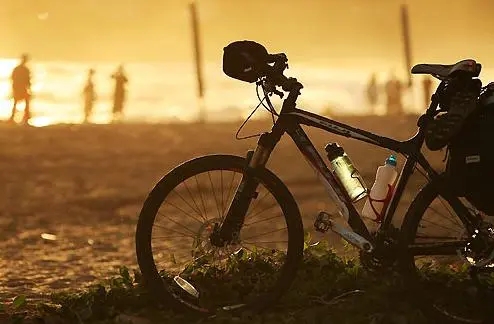 奔波在路上的朋友圈说说文案