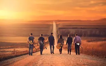 朋友不必太多经典句子文案