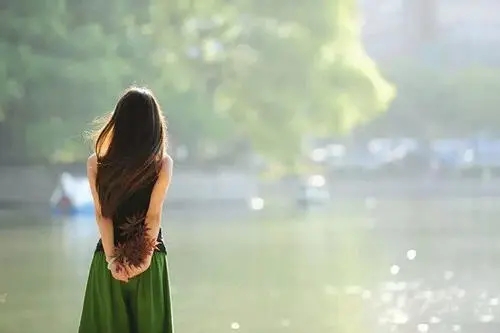 等待累的说说文案心情短语