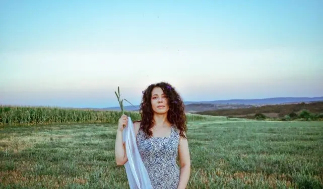 描写妈妈担心我的句子文案