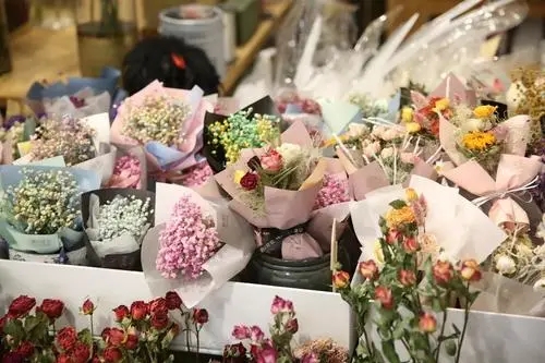 对花店买的花的评论语