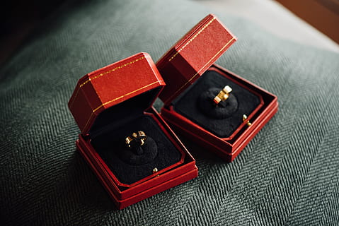 敢动我女人试试的说说文案