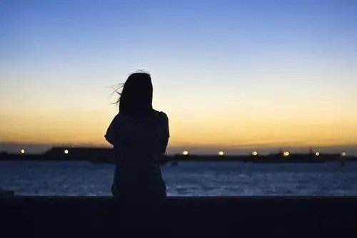 发表心情不好的说说文案朋友圈